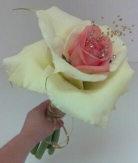 Composite Calla Bouquet