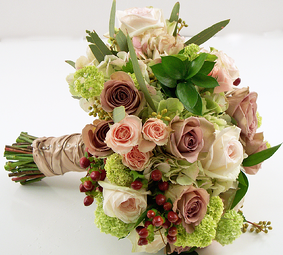 Amnesia rose bridal lavender taupe