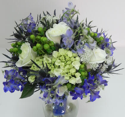Bridal bouquet thistle Eryngium