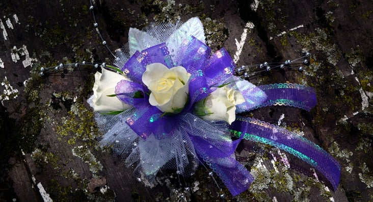 purplepromcorsage.jpg